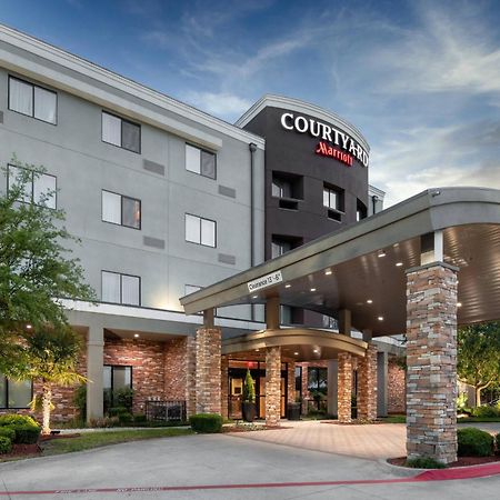 Courtyard Fort Worth West At Cityview Hotel Exterior photo