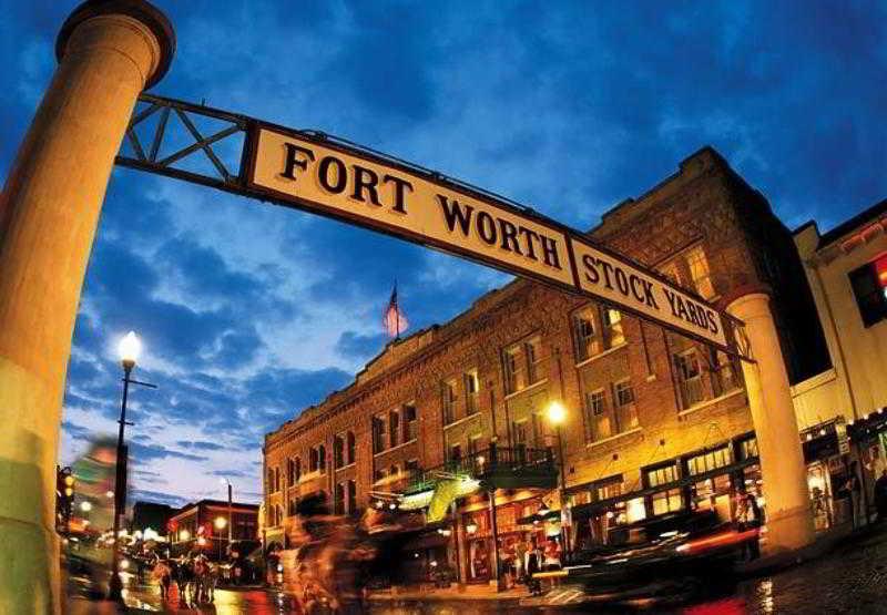 Courtyard Fort Worth West At Cityview Hotel Amenities photo